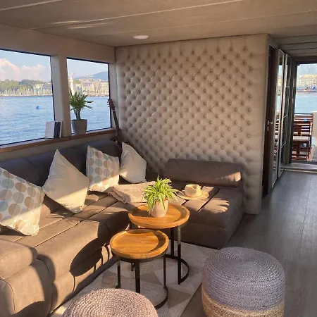 Houseboat - Dormez Sur Le Lac Botel Geneva